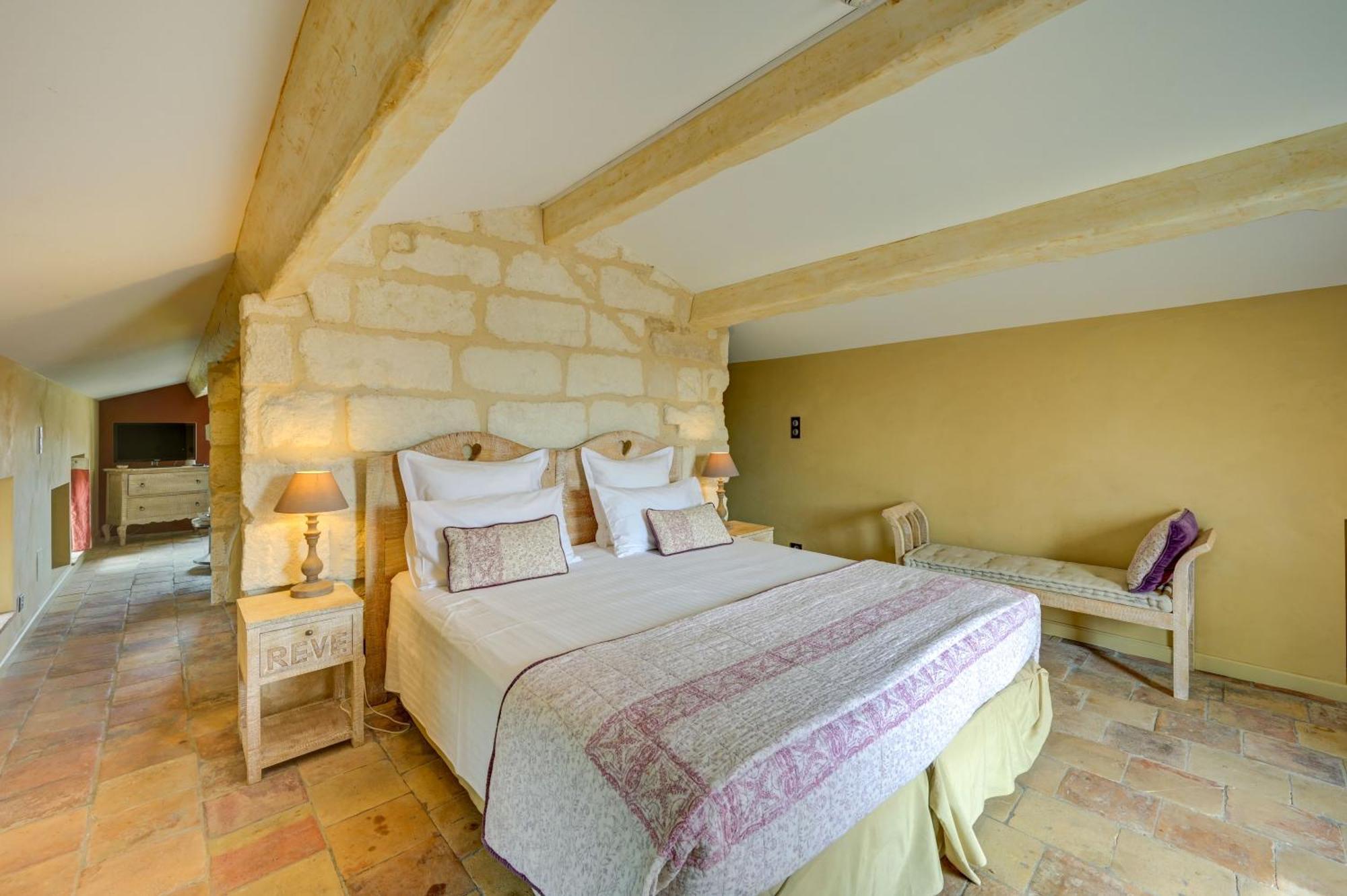 La Belle Vie Hotel Saint-Hilaire-d'Ozilhan Ngoại thất bức ảnh