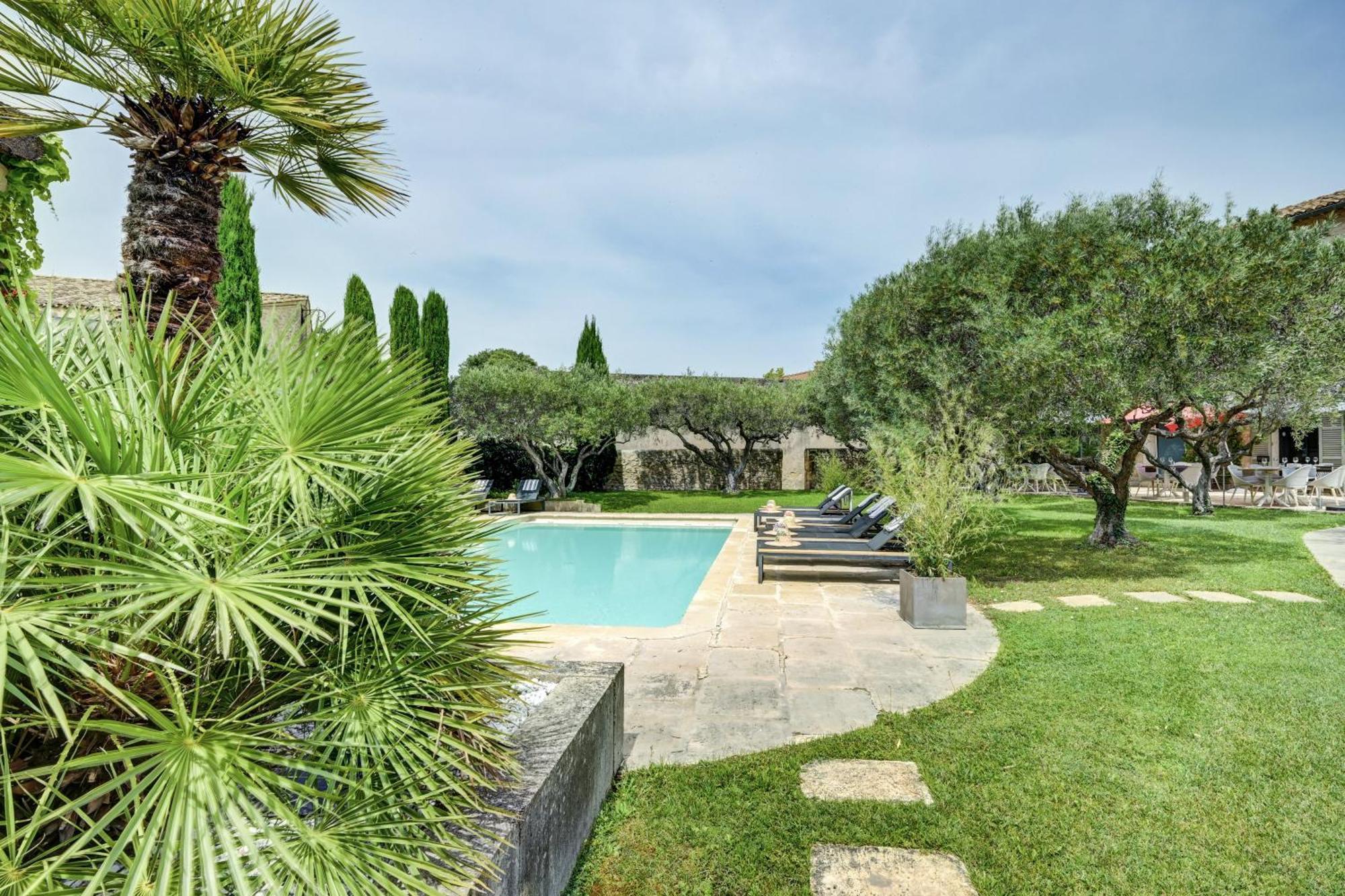 La Belle Vie Hotel Saint-Hilaire-d'Ozilhan Ngoại thất bức ảnh