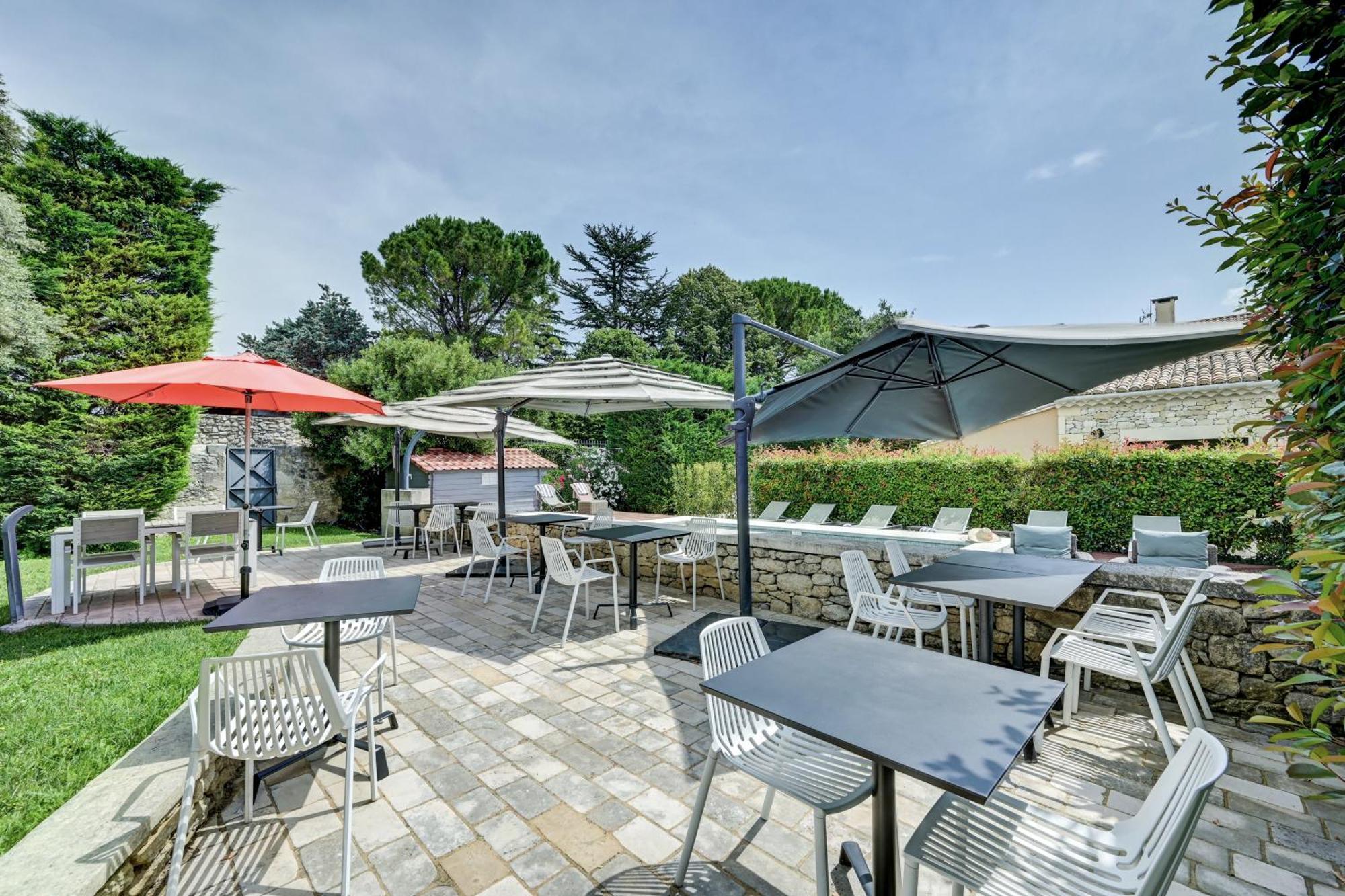 La Belle Vie Hotel Saint-Hilaire-d'Ozilhan Ngoại thất bức ảnh