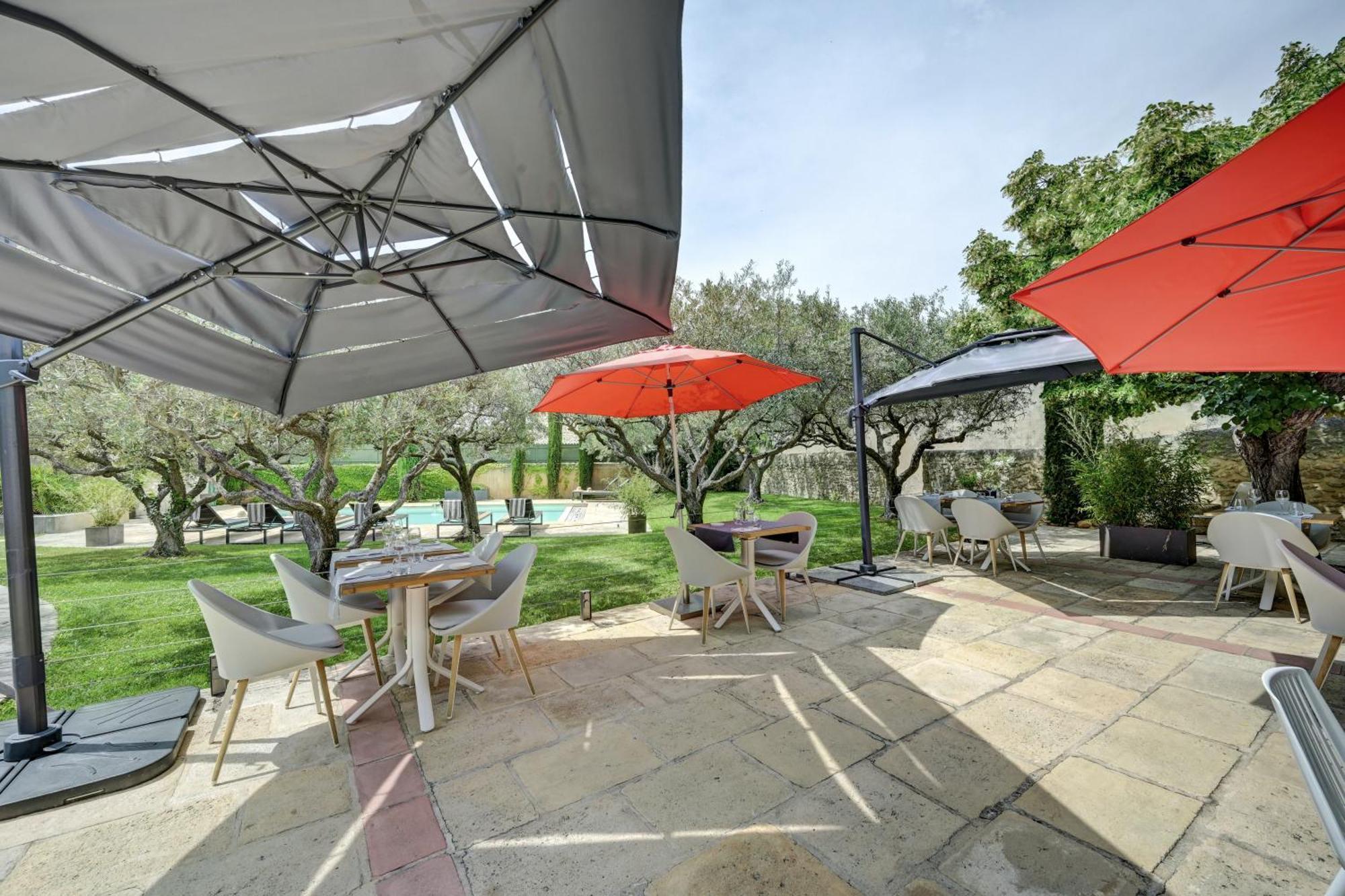 La Belle Vie Hotel Saint-Hilaire-d'Ozilhan Ngoại thất bức ảnh