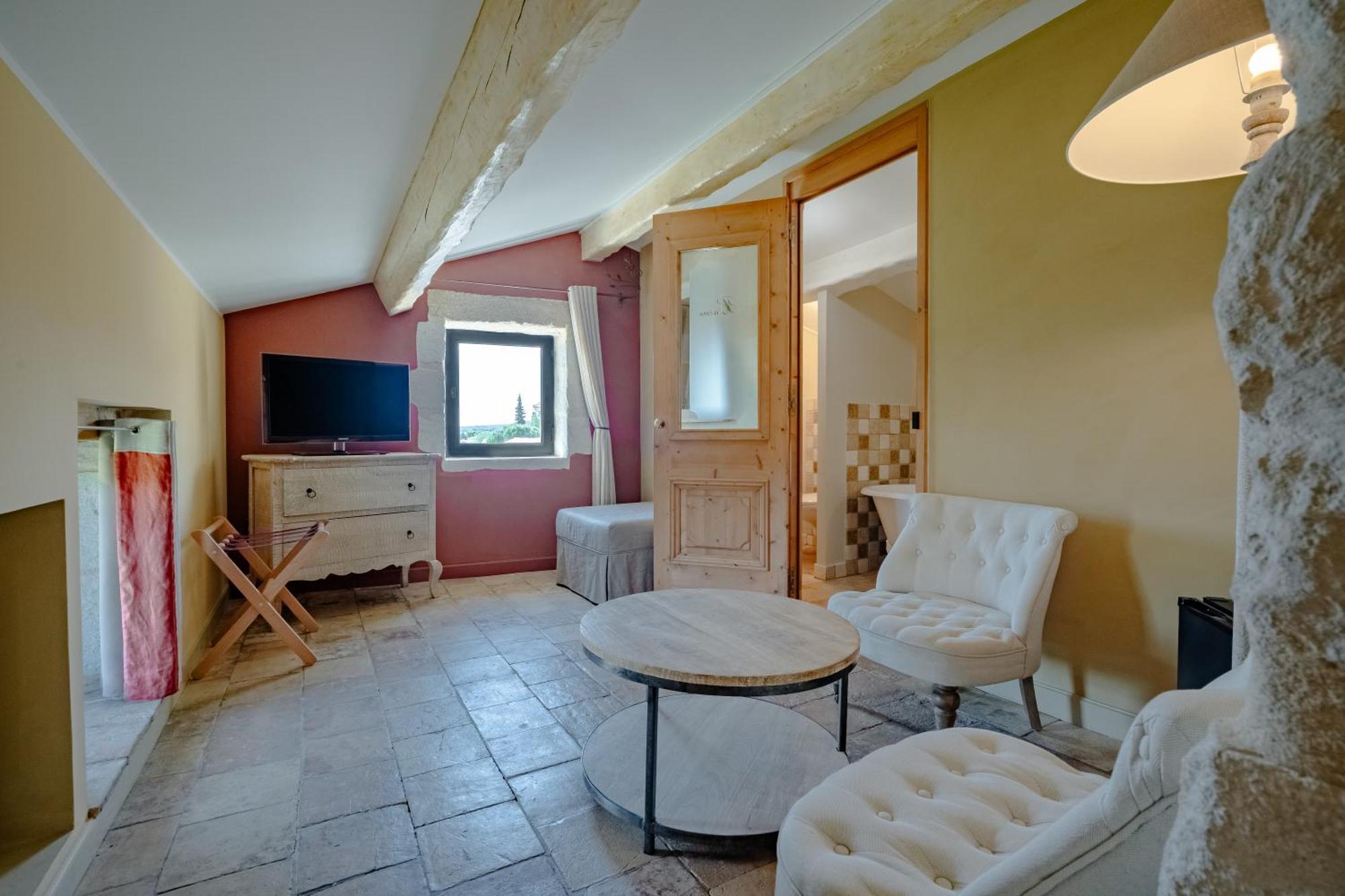 La Belle Vie Hotel Saint-Hilaire-d'Ozilhan Ngoại thất bức ảnh